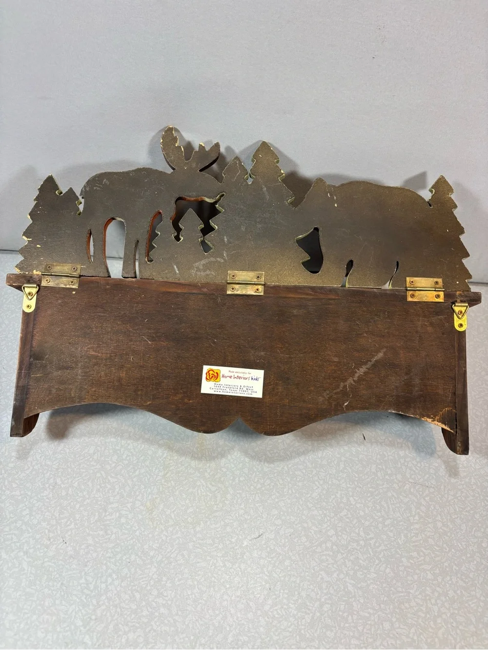 Home Interiors Woodland Wall Shelf with Hooks